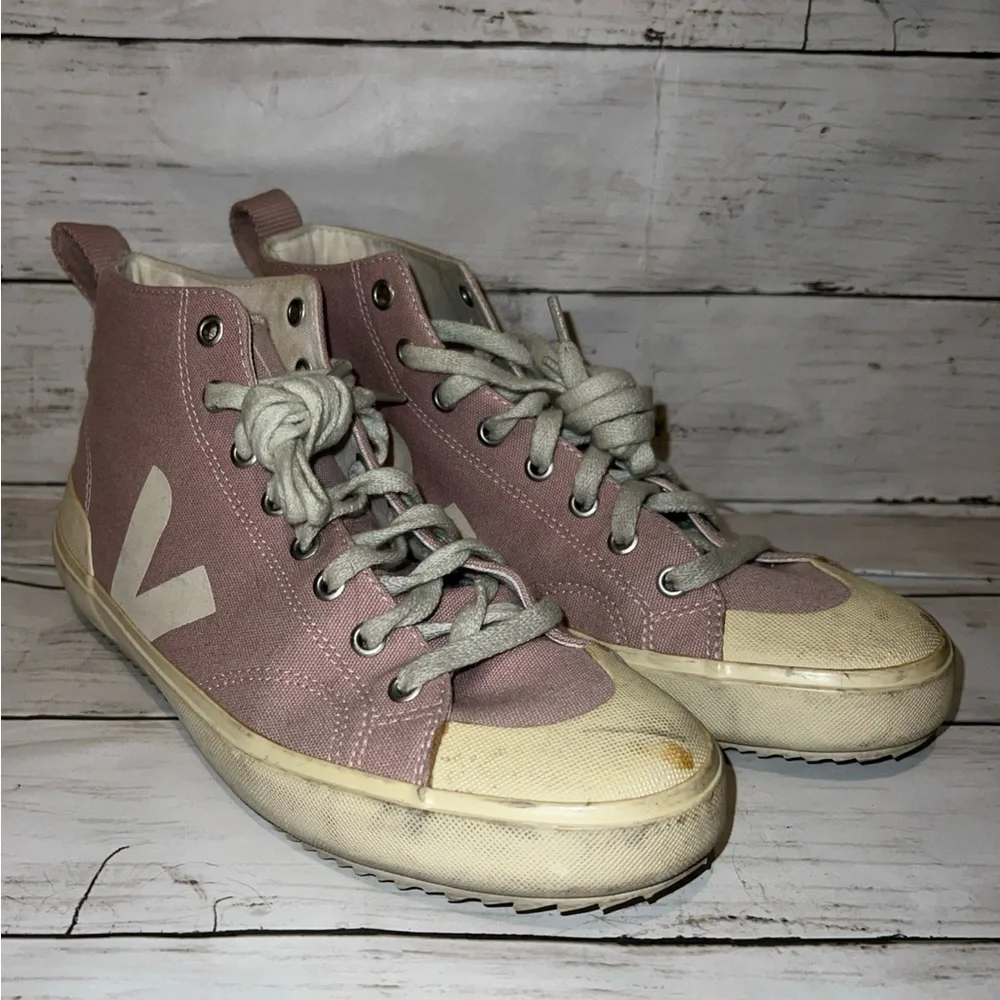 Veja shoes are